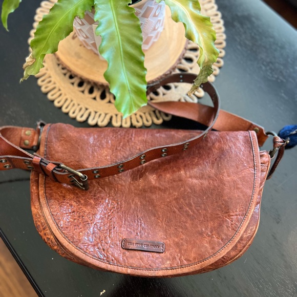 Frye Becca crossbody - Picture 3 of 11